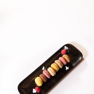 BOUCHÉES SUCRÉES - 12 MACARONS