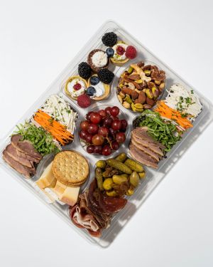 BOÎTE À LUNCH GOURMANDE – VIP – SALADE DE CANARD FUMÉ DU QUÉBEC
