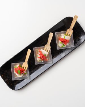 BOUCHÉES FROIDES – 12 CEVICHE DE FLÉTAN PÉRUVIEN